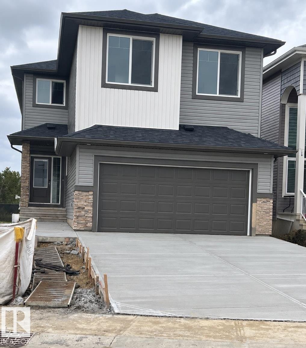 1209 11 AV NW