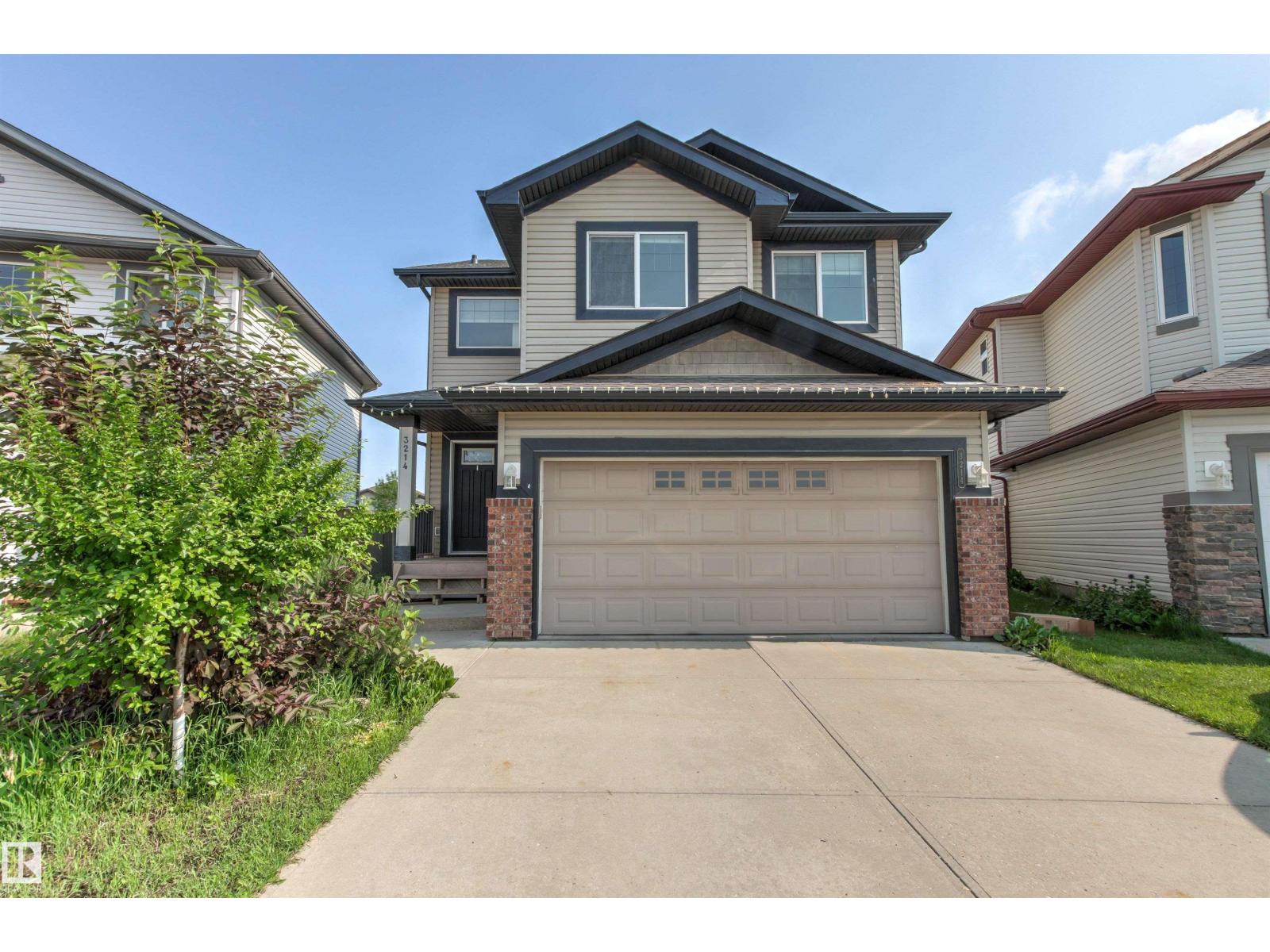 3214 22a AV NW