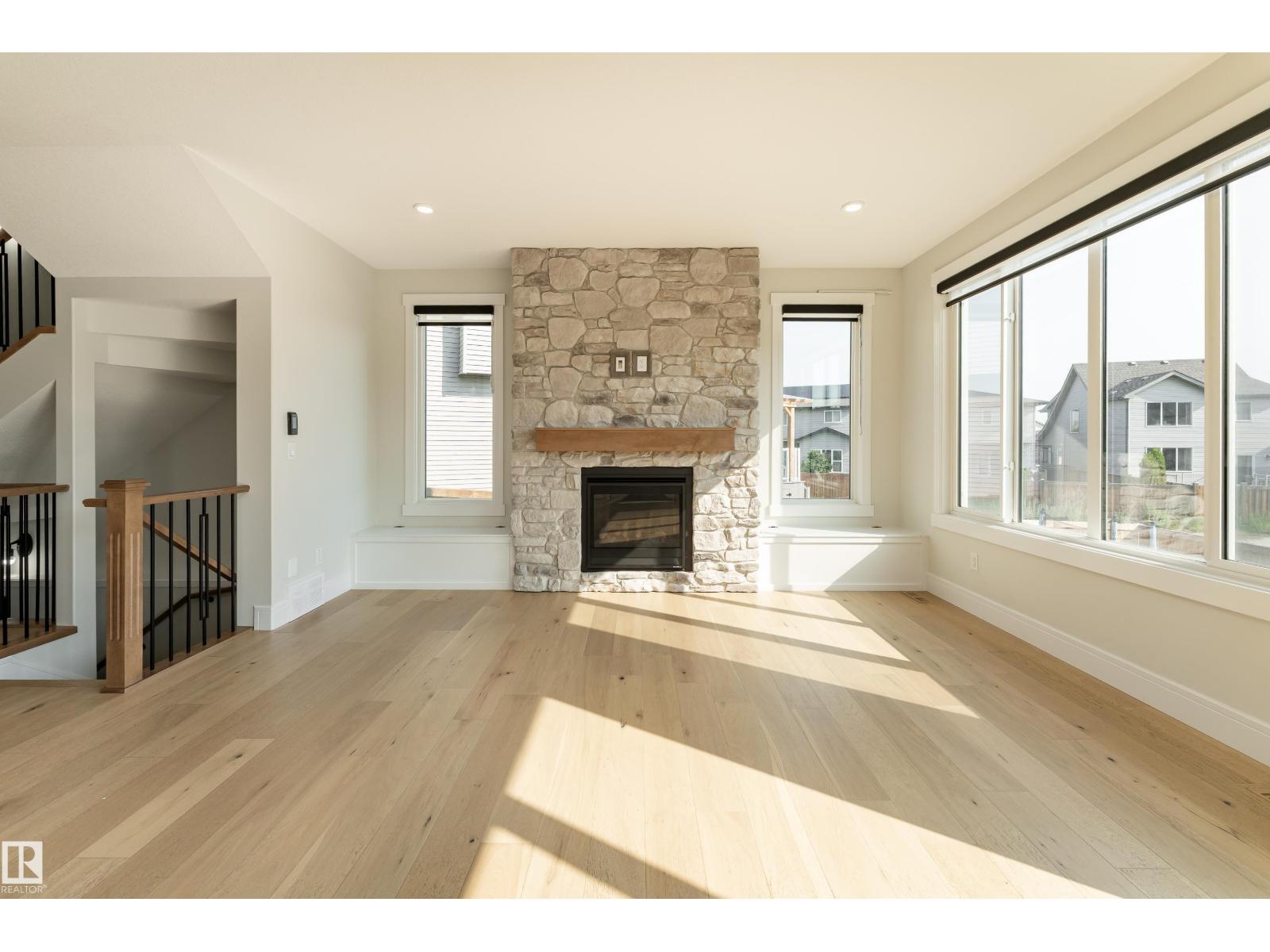 9383 226 ST NW photo 5