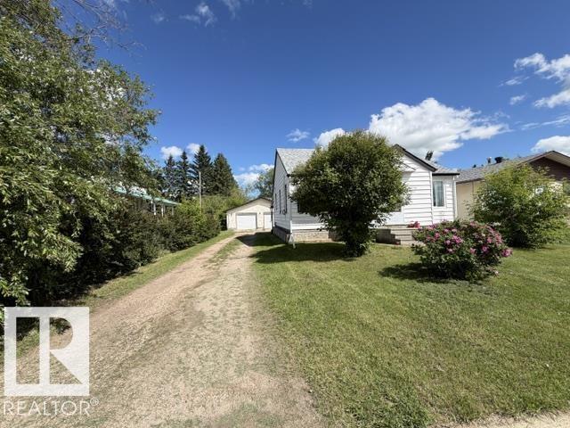 5215 46 ST