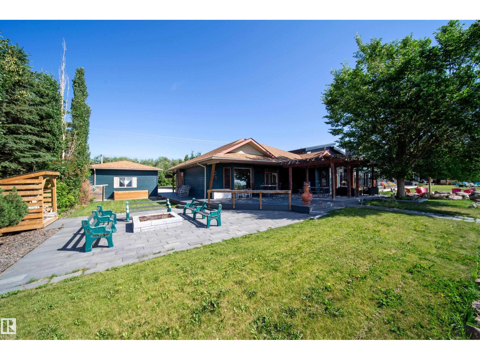 103 Argentia Beach