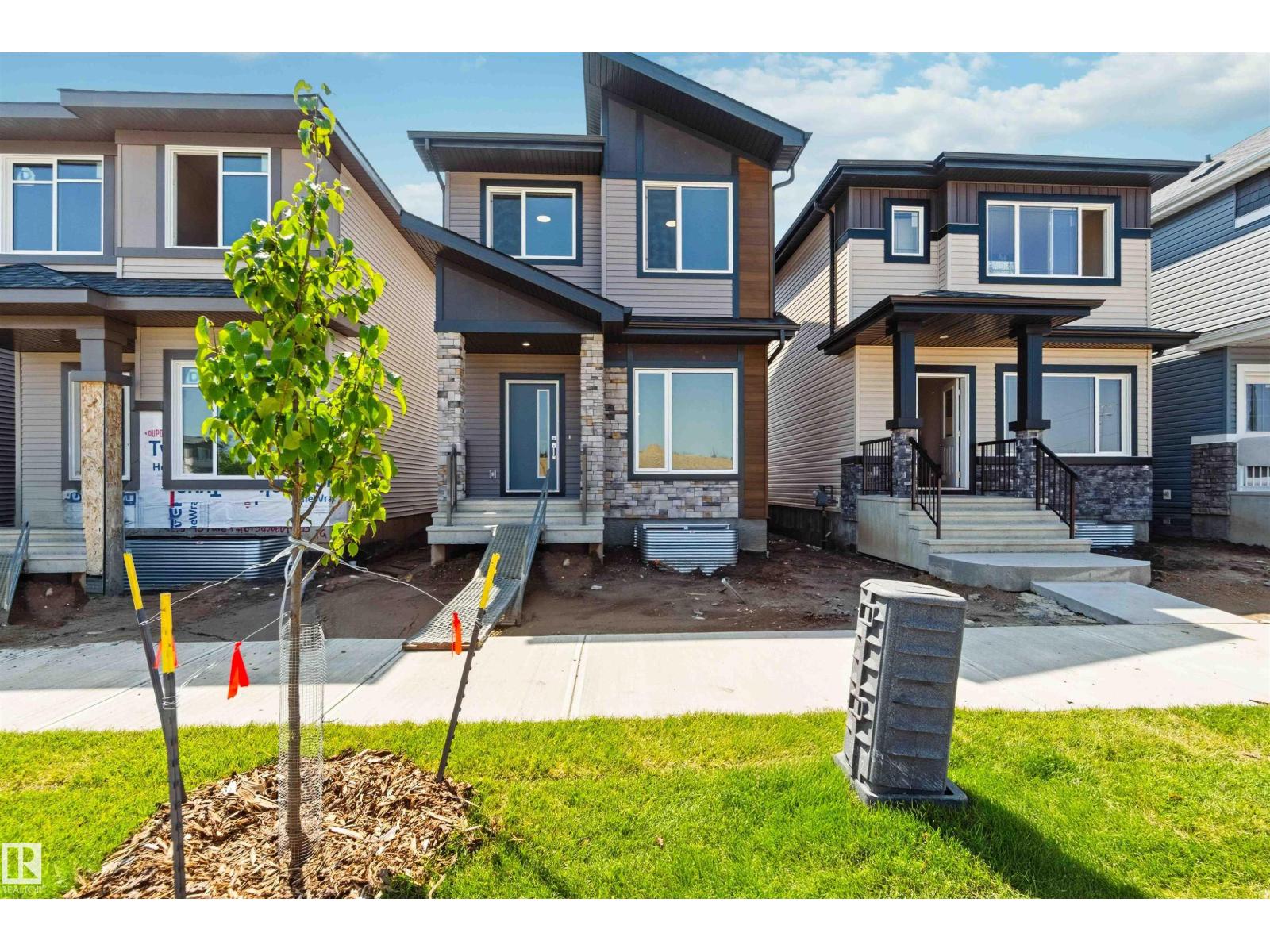 223 157 AV NE NE