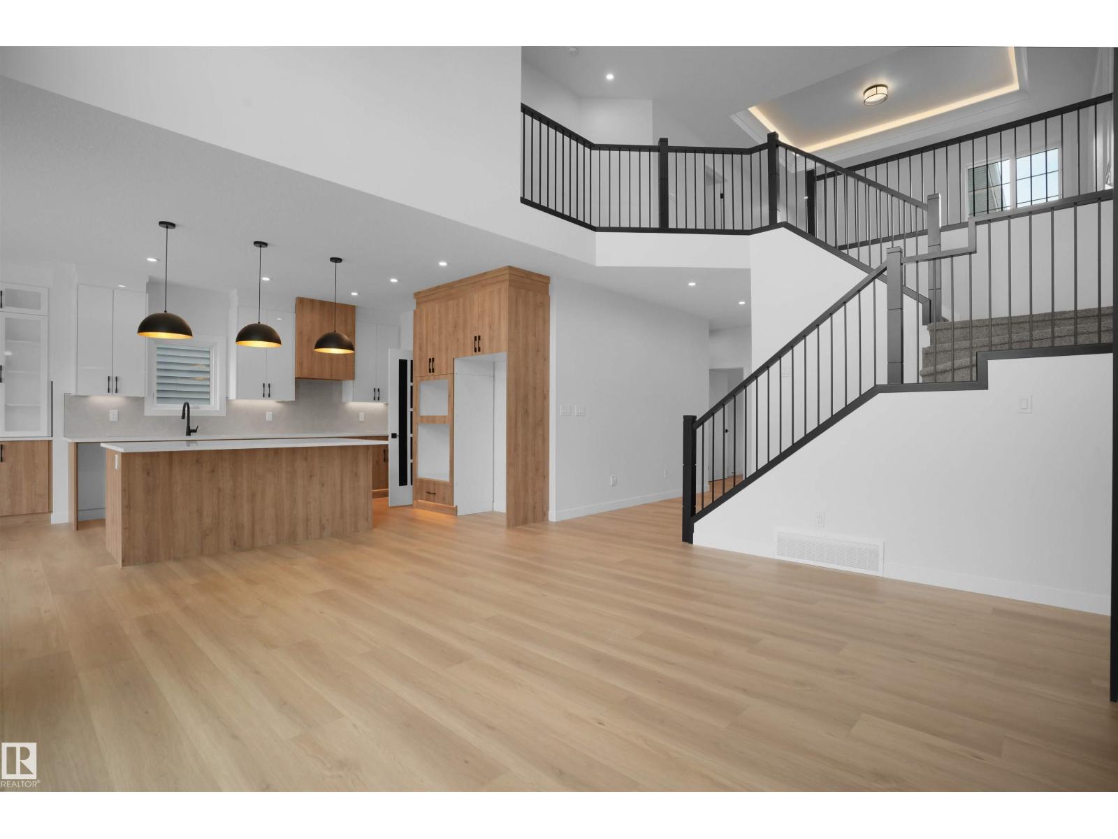 955 Elderberry LD NW