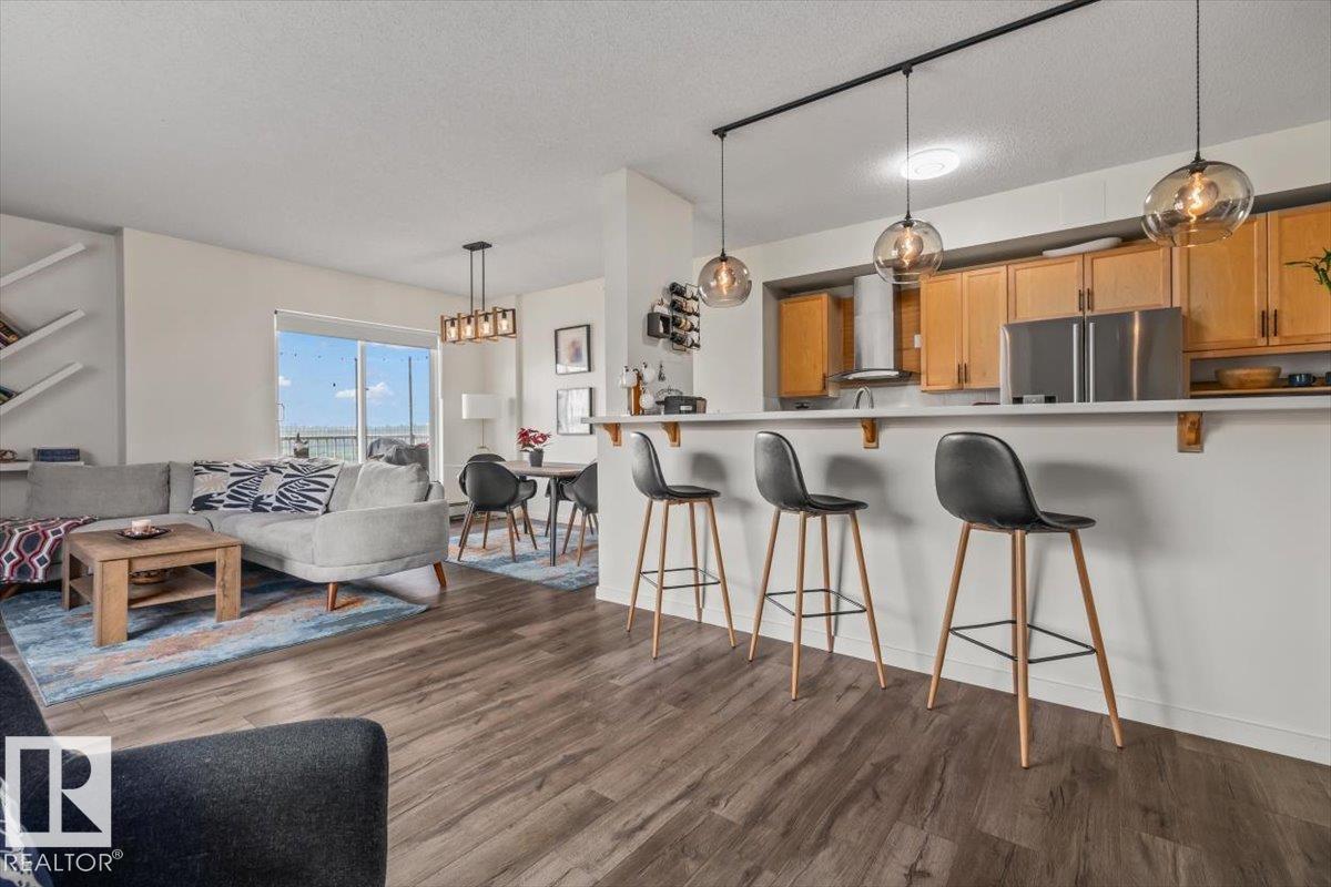 #704 9707 105 ST NW