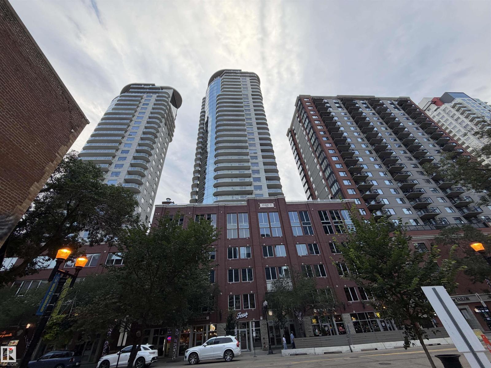 #1005 10152 104 ST NW