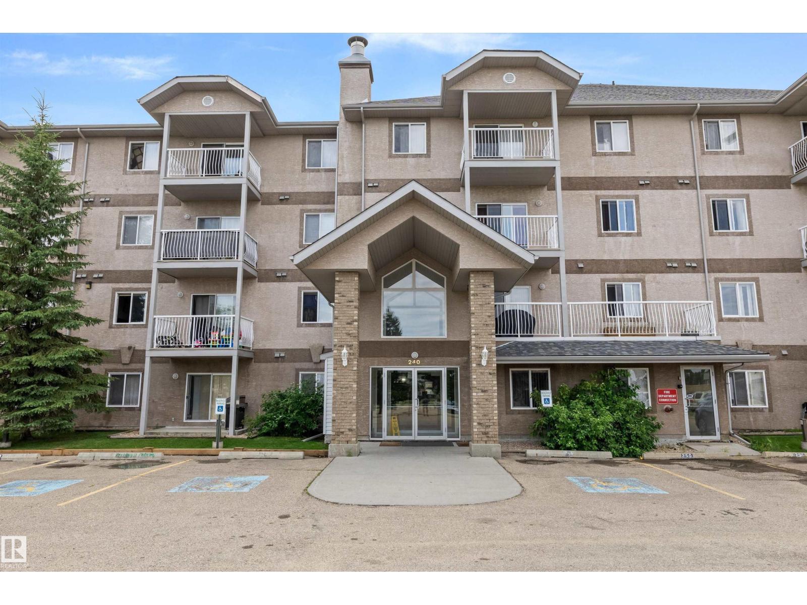 #221 240 SPRUCE RIDGE RD