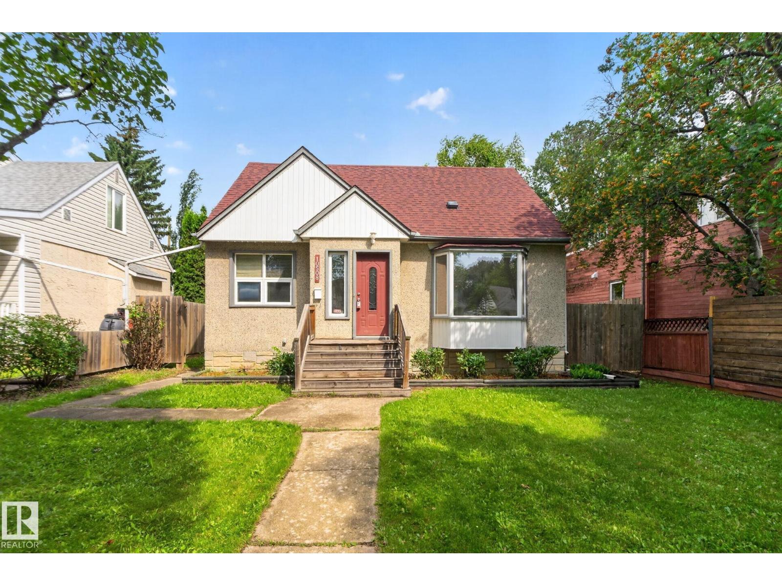 10508 67 AV NW NW