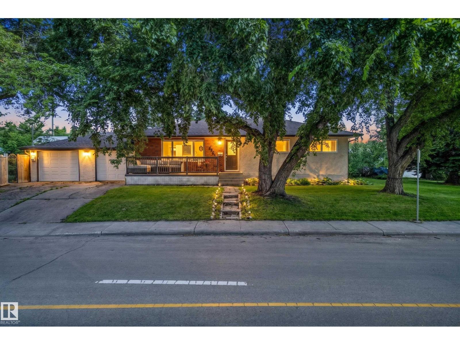 14804 95 AV NW photo 3