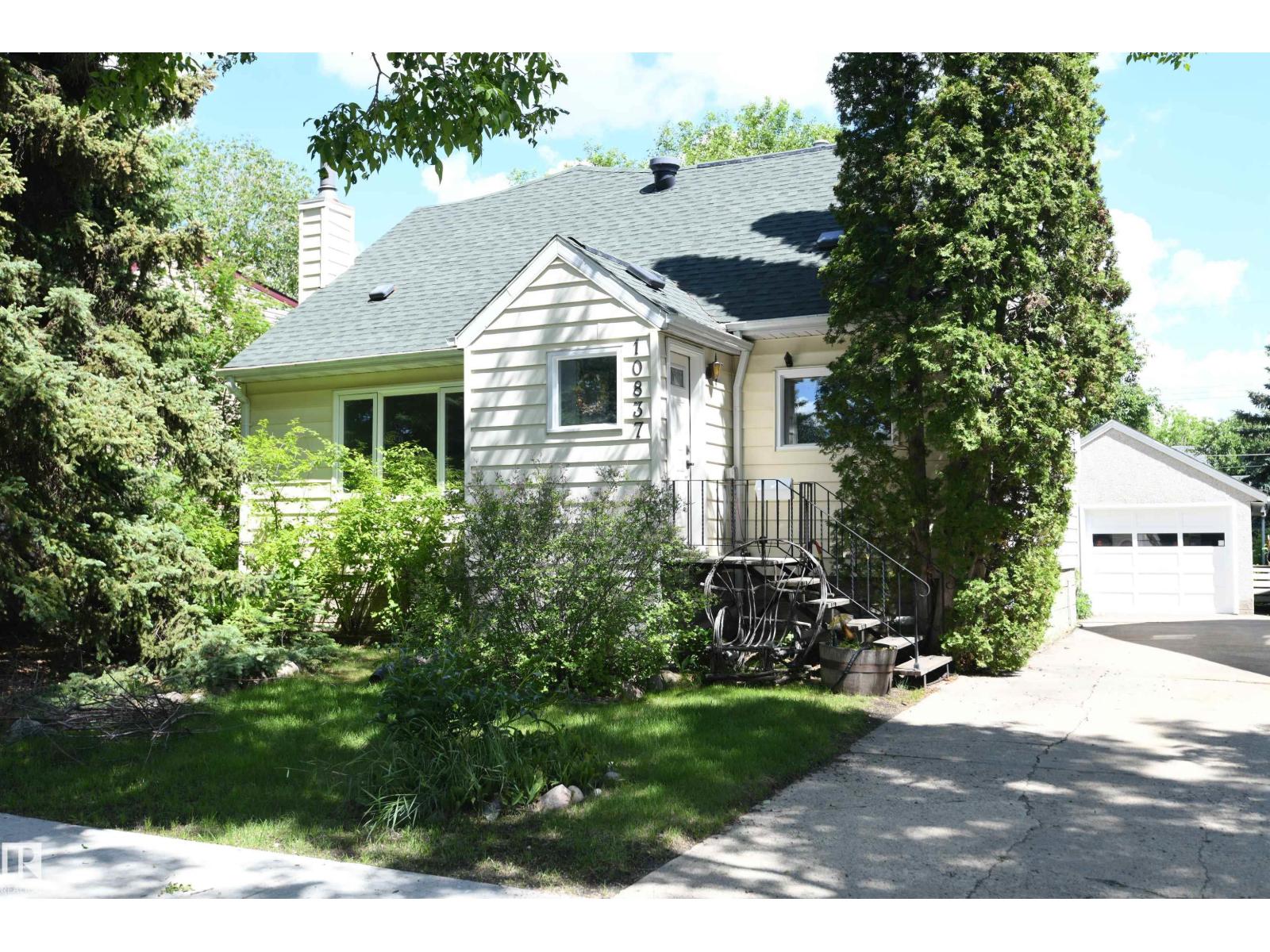 10837 139 ST NW