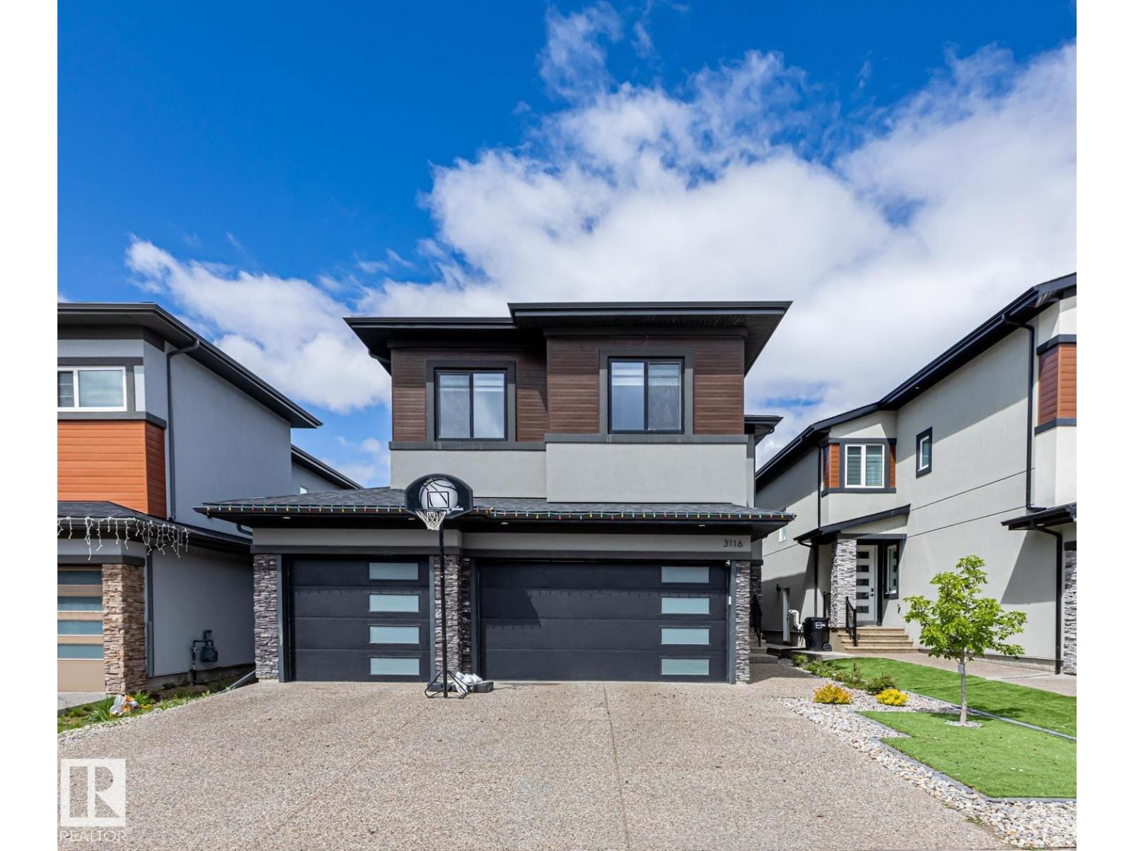 3116 KOSTASH GREEN GR SW