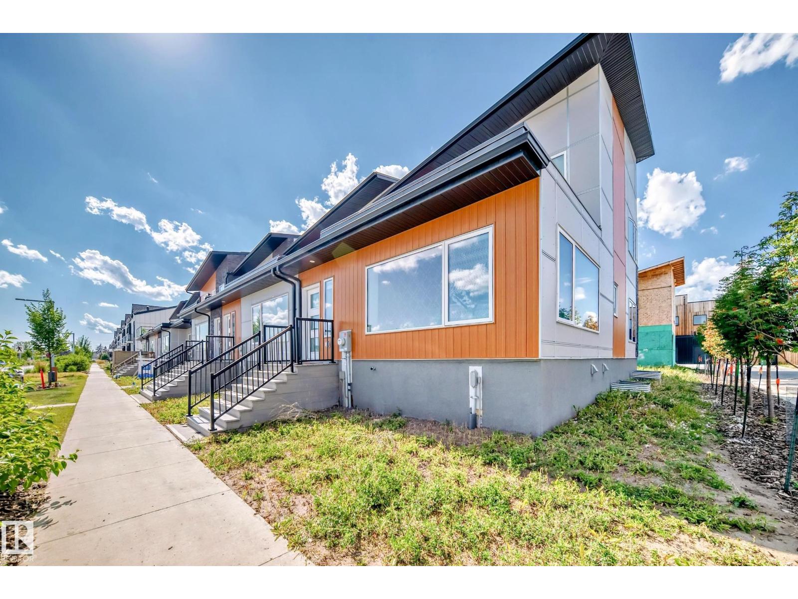 2740 BLATCHFORD RD NW