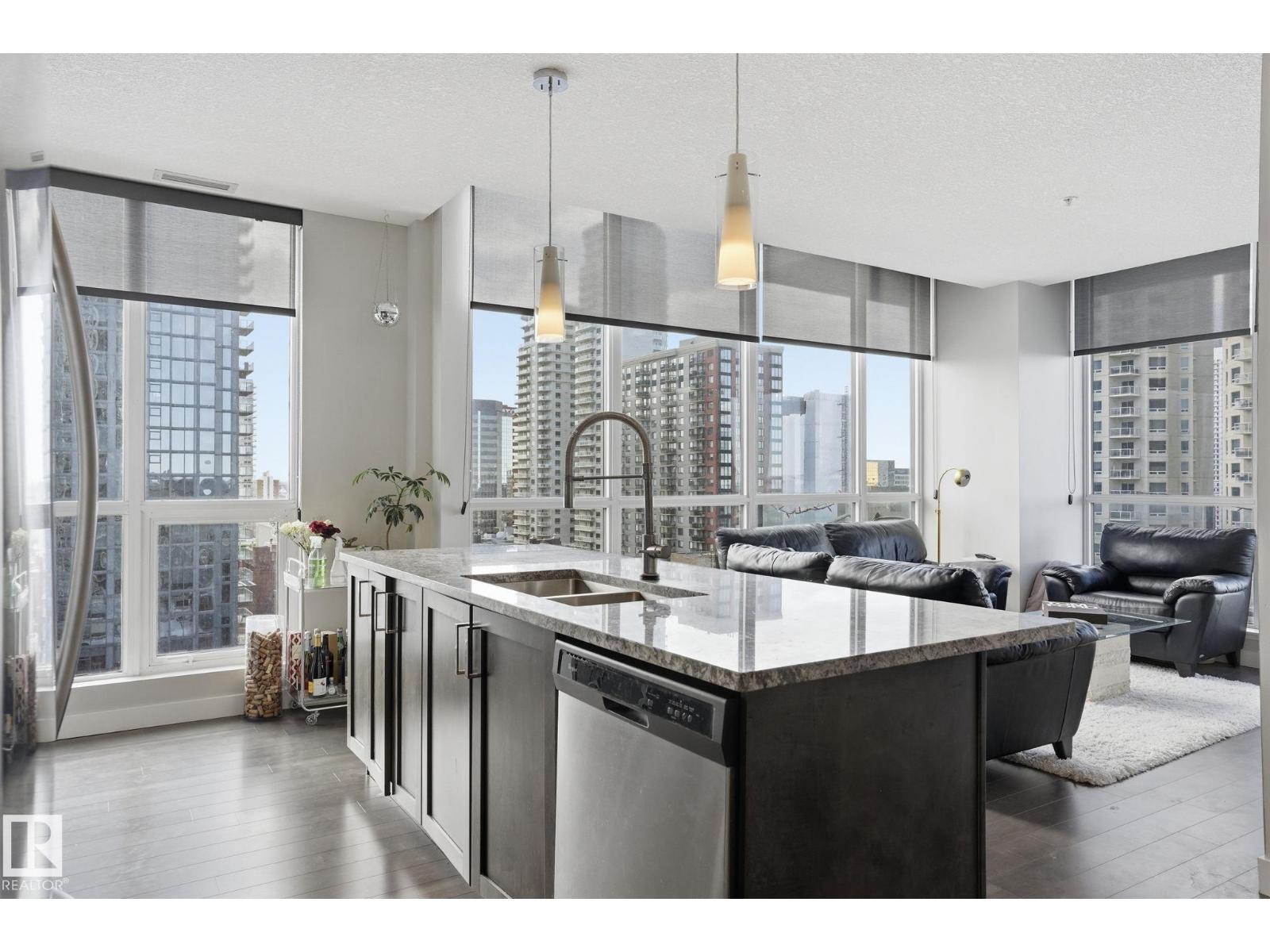 #1307 10238 103 ST NW
