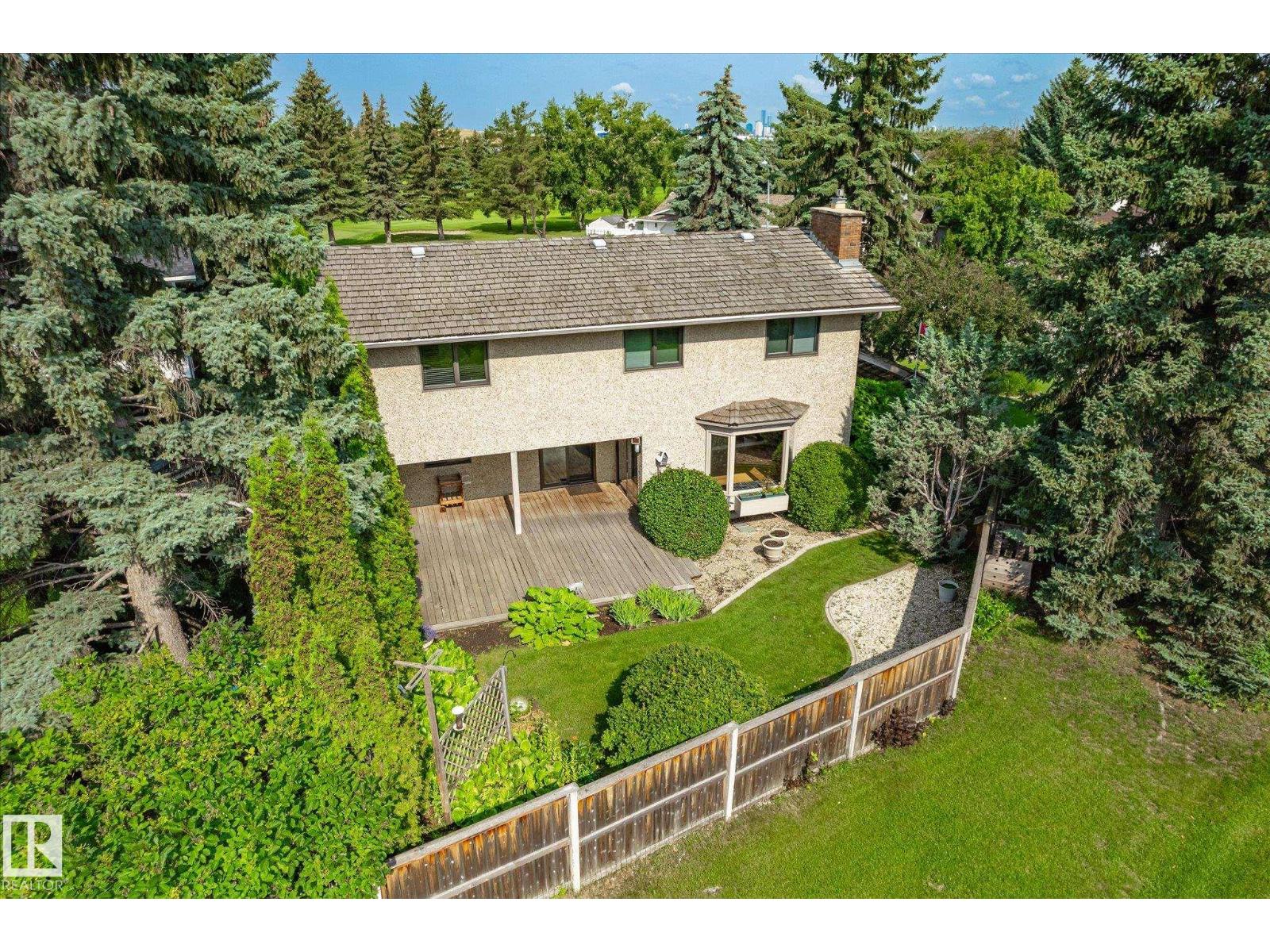 241 GREENOCH CR NW