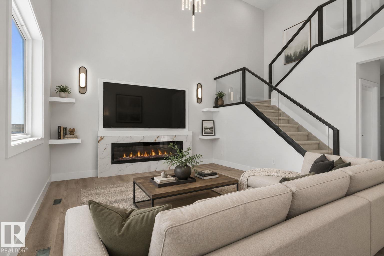 102 ELDRIDGE PT