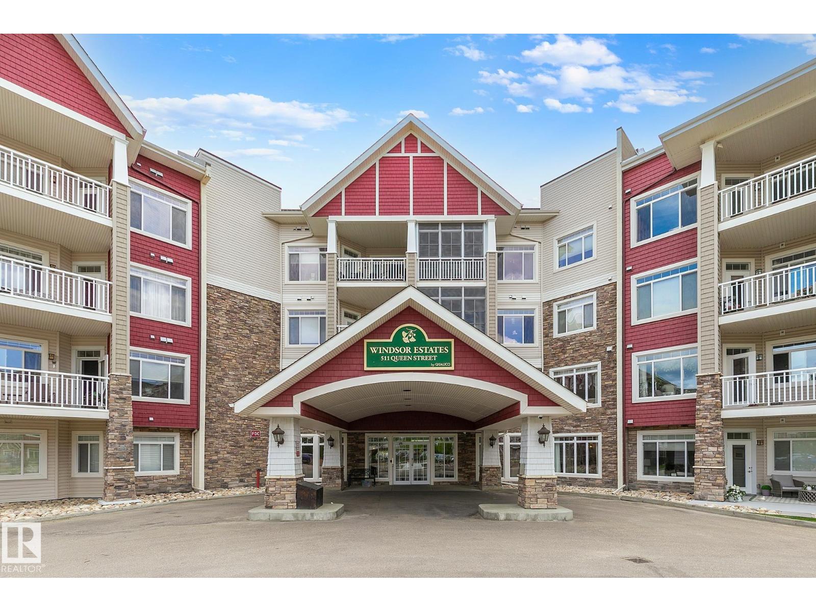 #313 511 QUEEN ST