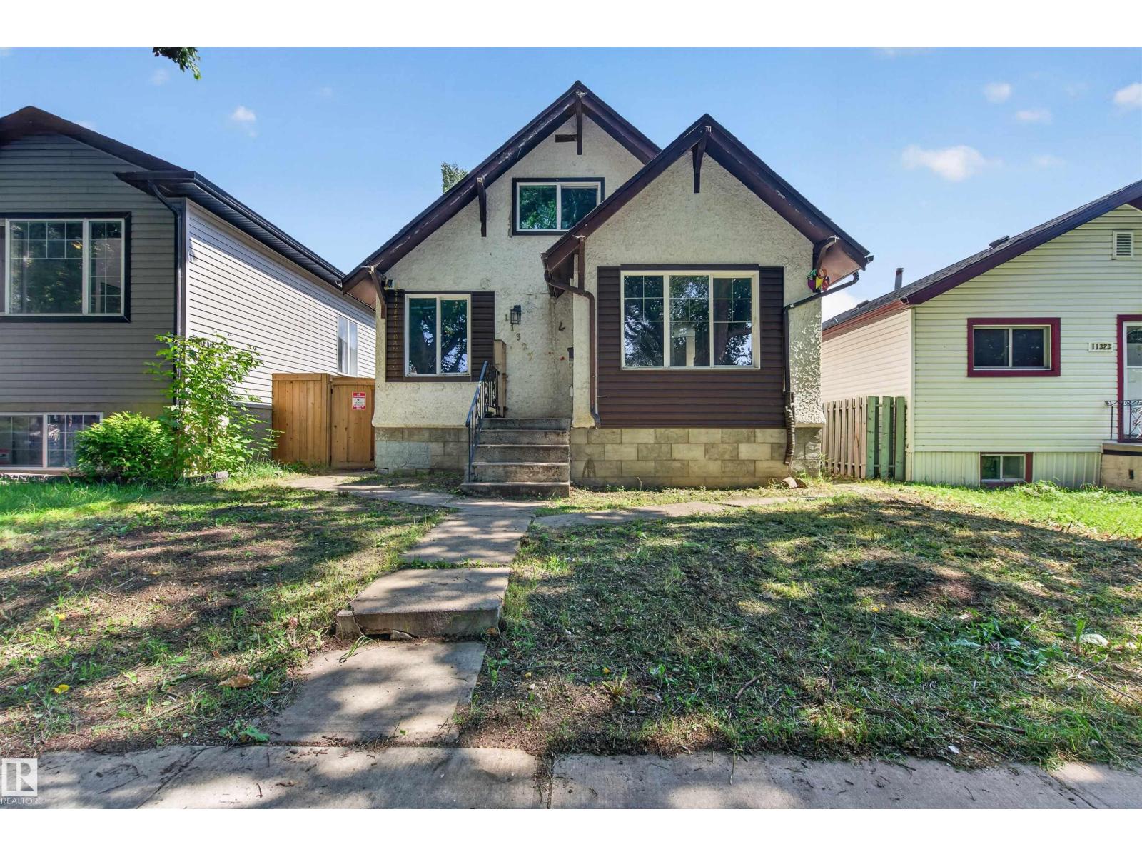 11327 89 ST NW