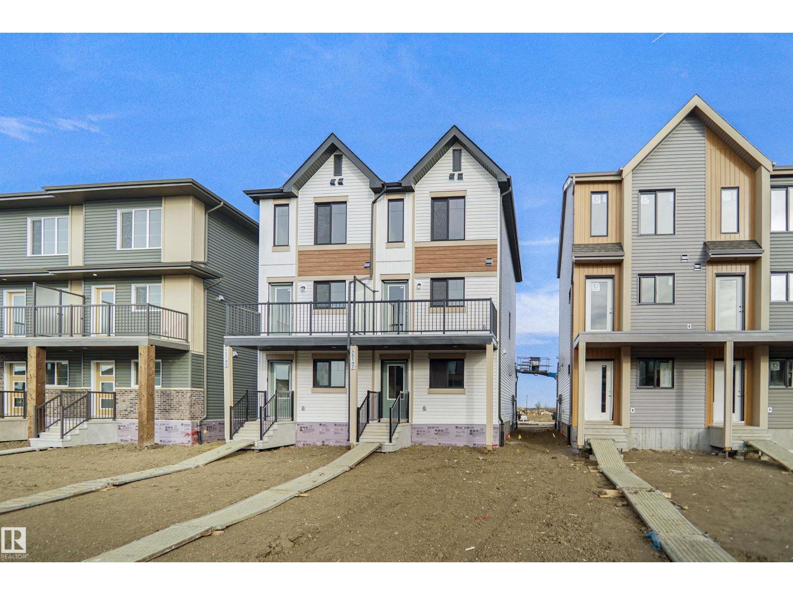 5147 RIVER'S EDGE WY NW