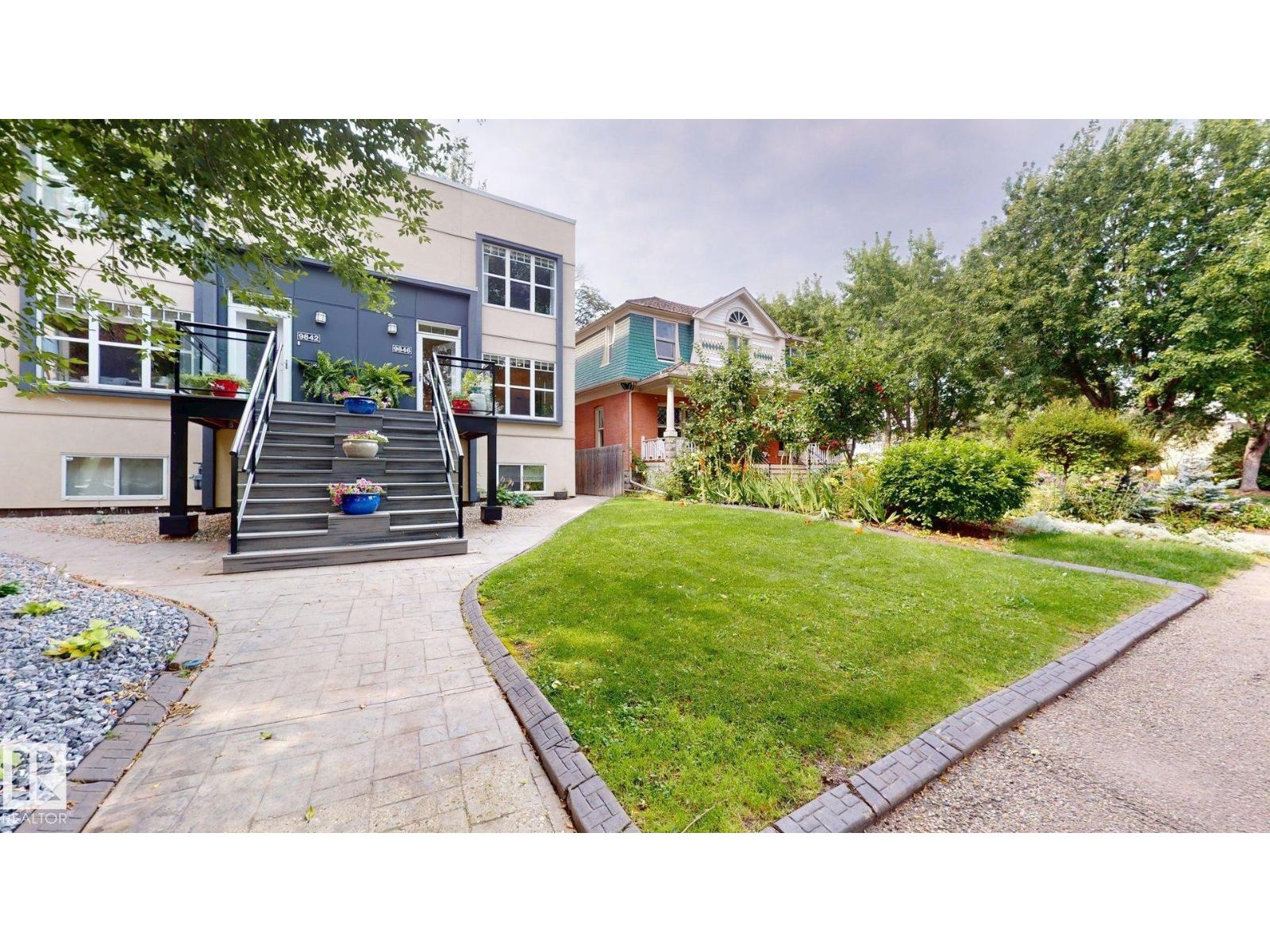 9846 112 ST NW