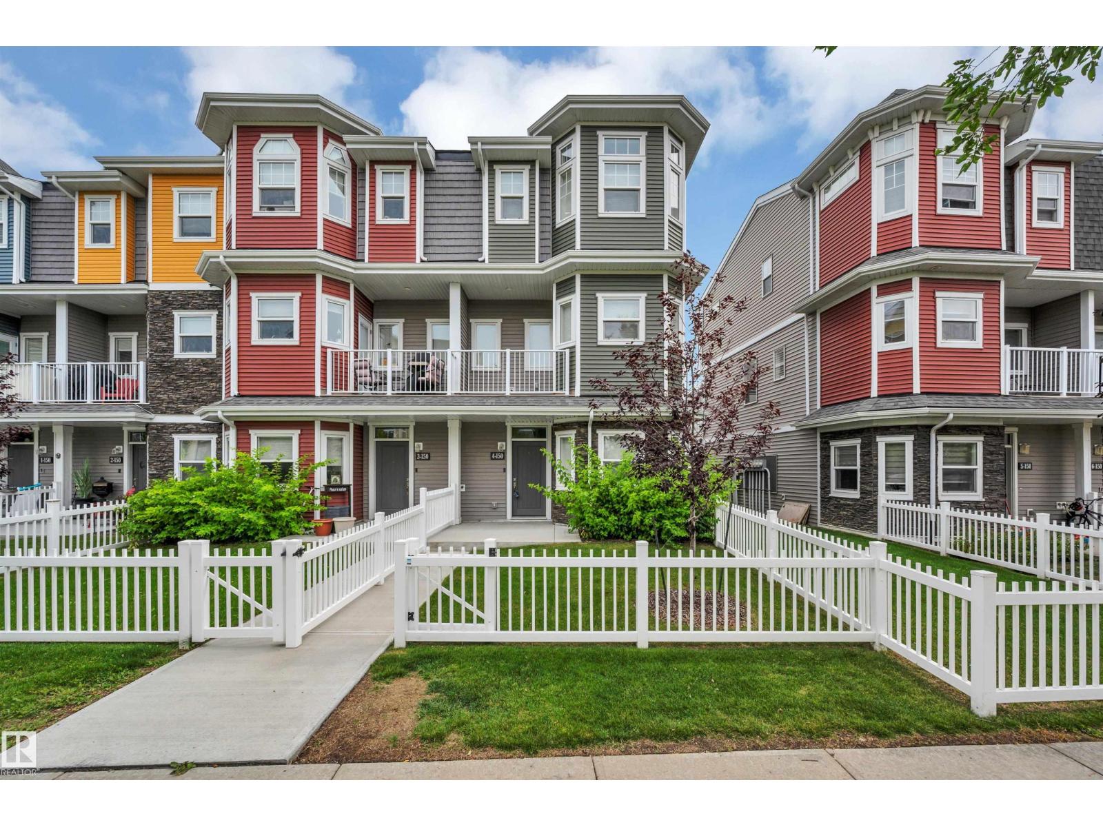 #4 150 EVERITT DR