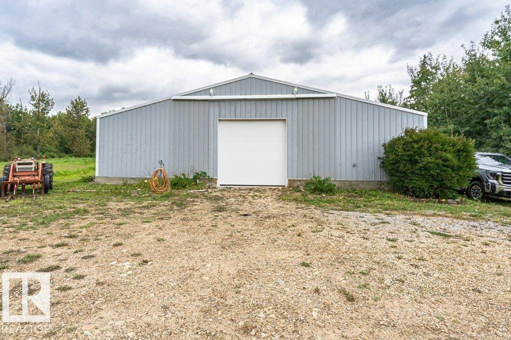 #97 52356 RGE ROAD 221 photo 3