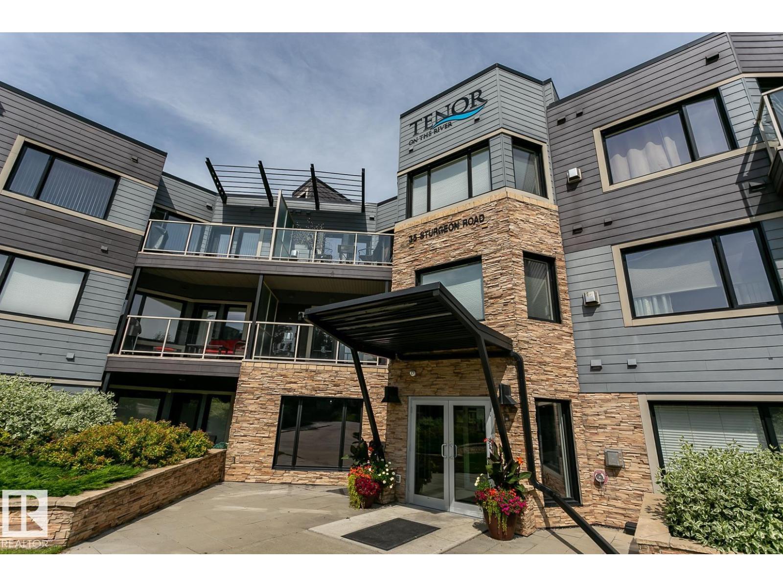 #105 35 STURGEON RD