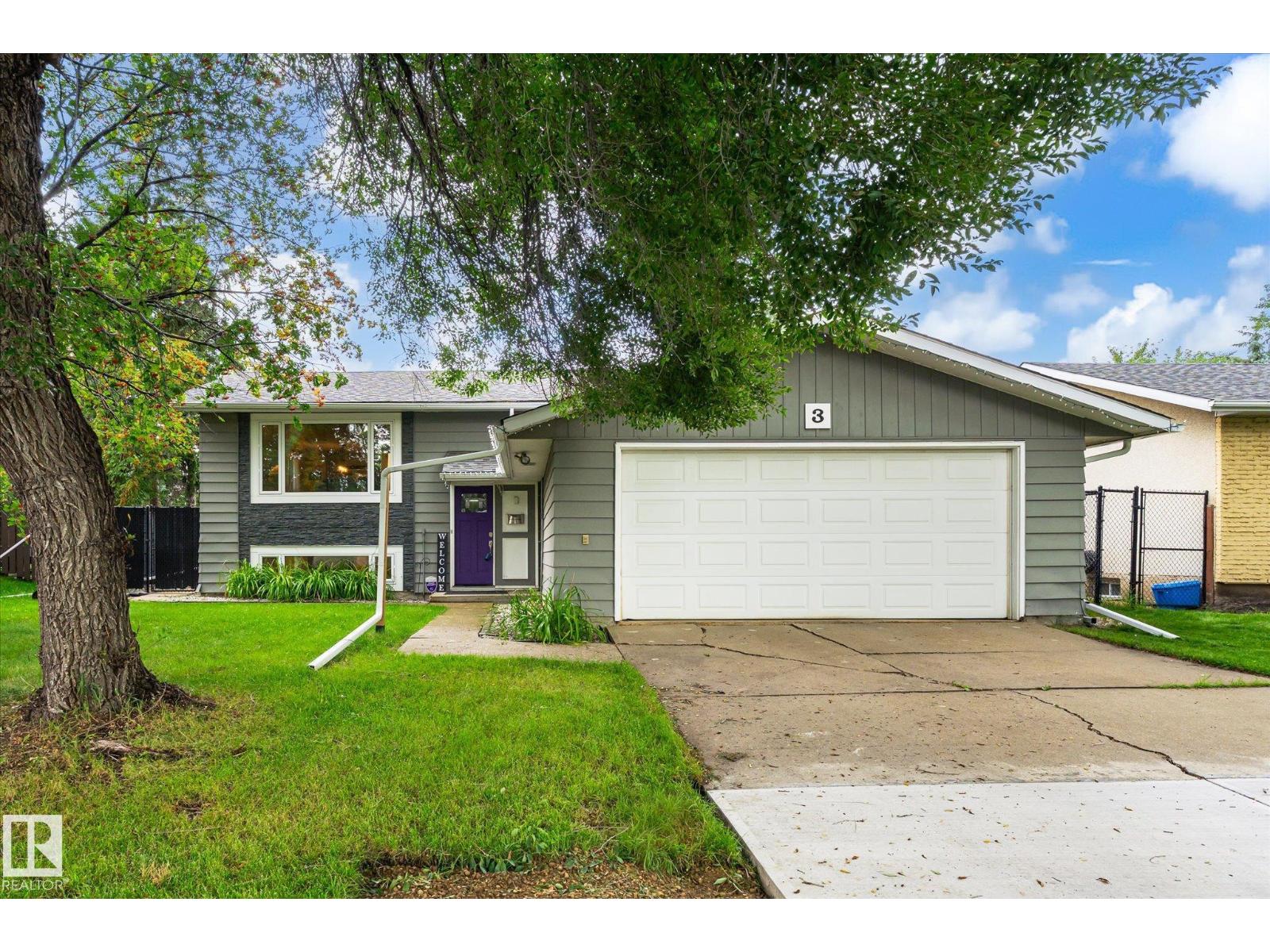 3 Akins DR