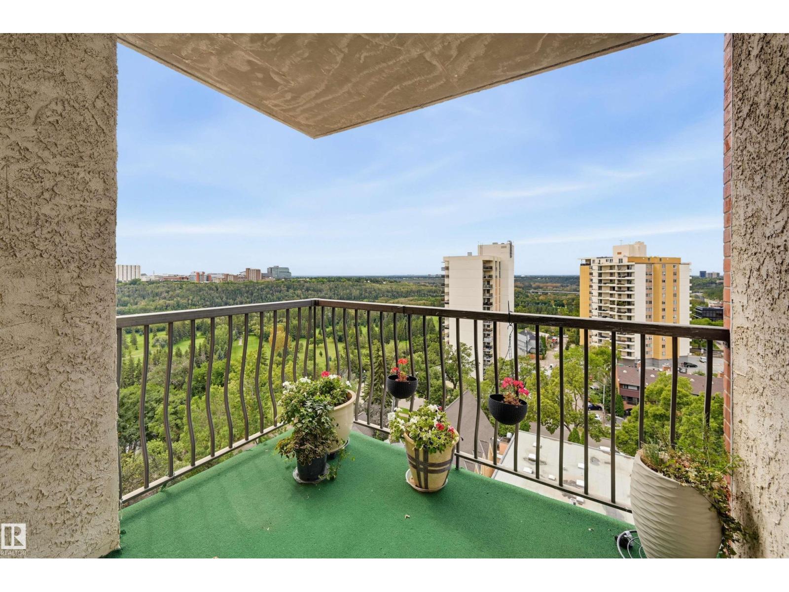 #1305 9916 113 ST NW