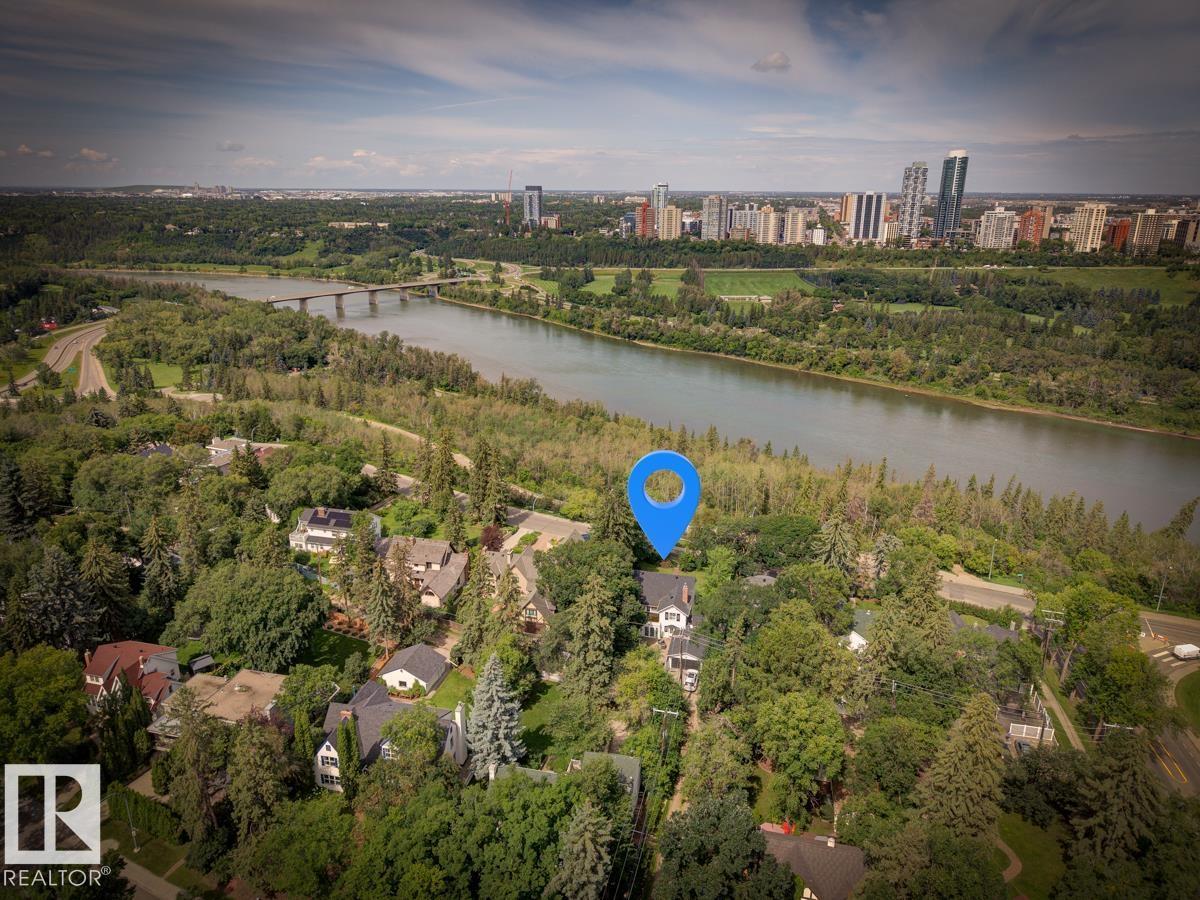 11619 SASKATCHEWAN DR NW