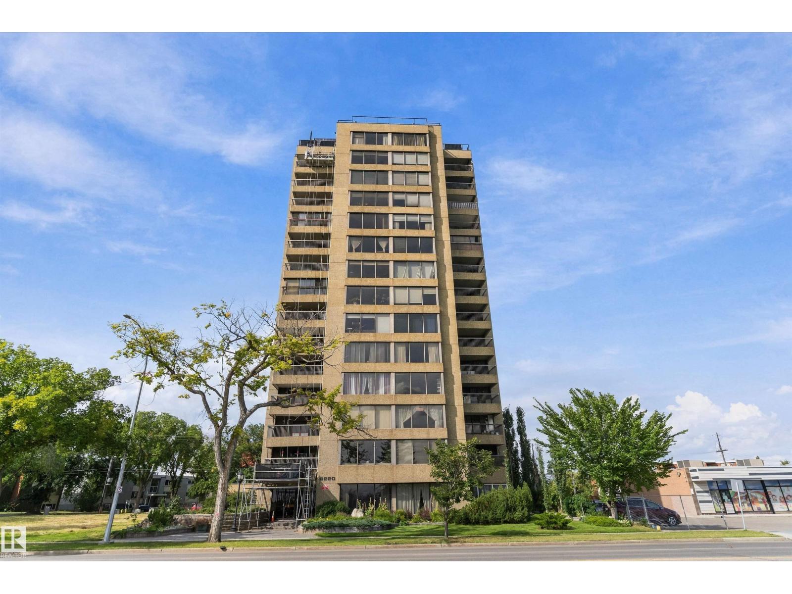 #1201 8220 JASPER AV NW