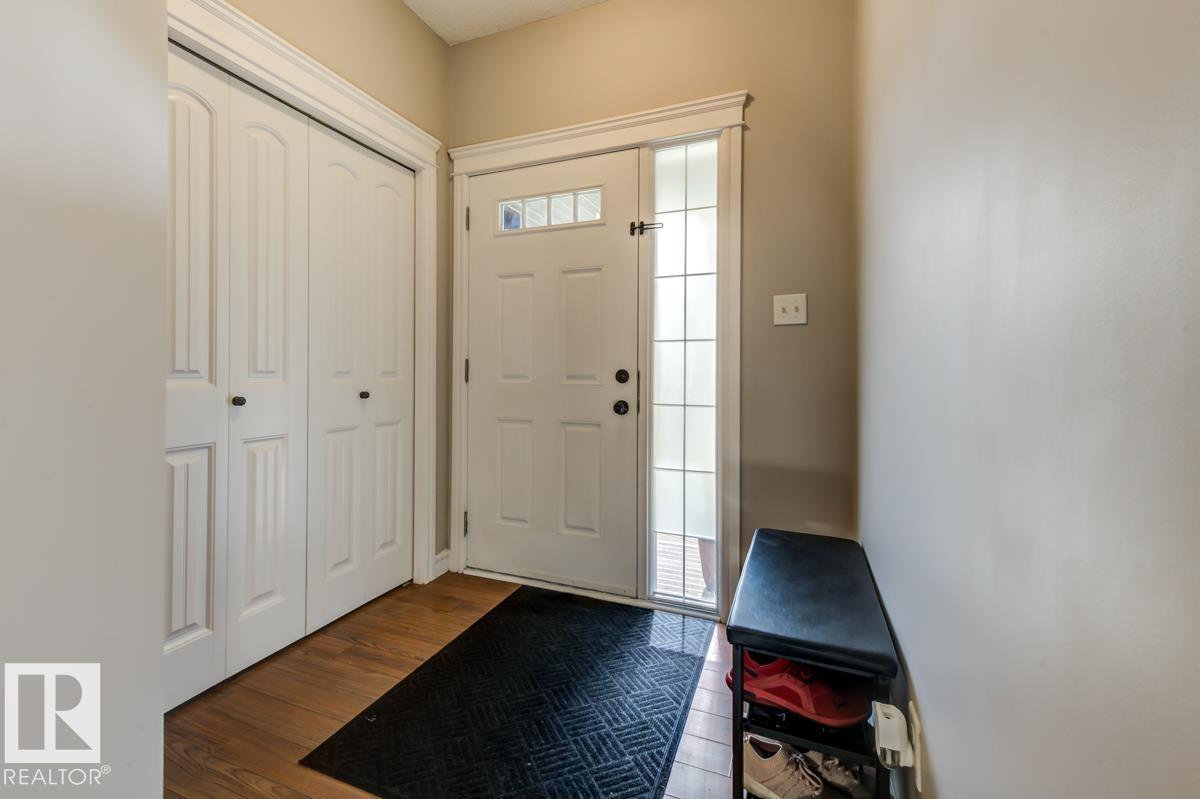 11612 17 AV SW photo 4