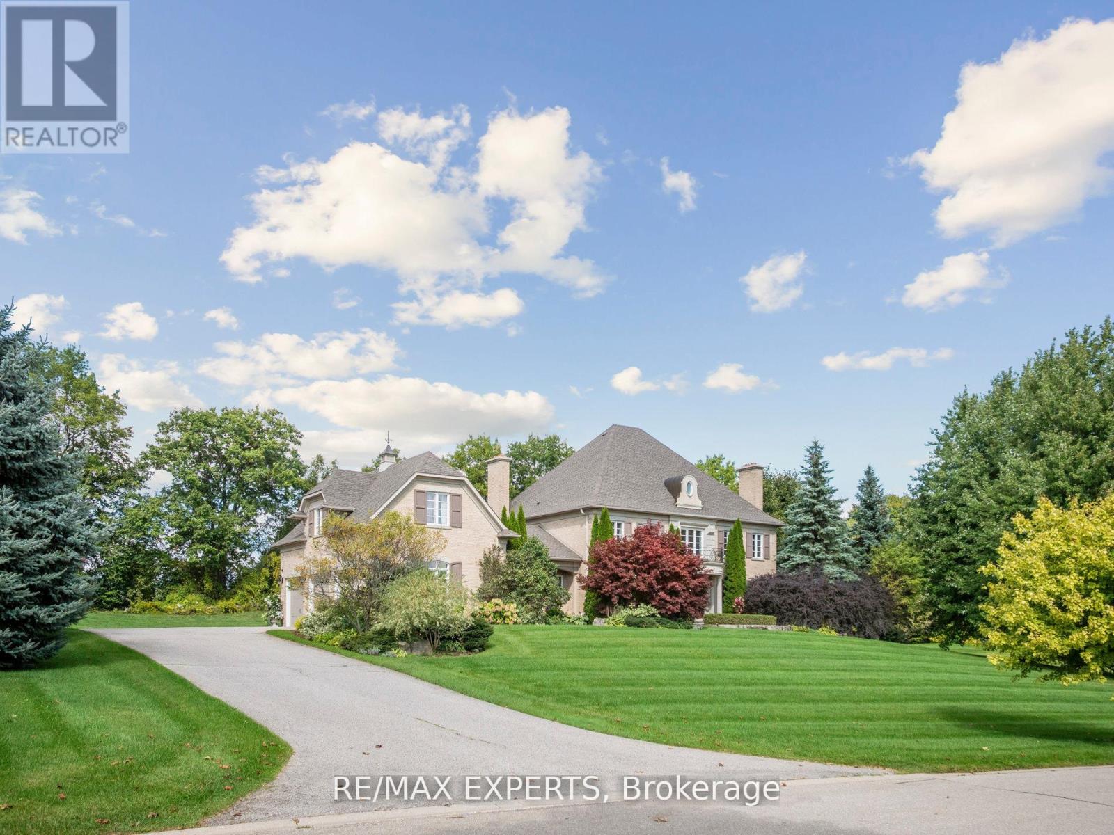 105 Eden Vale