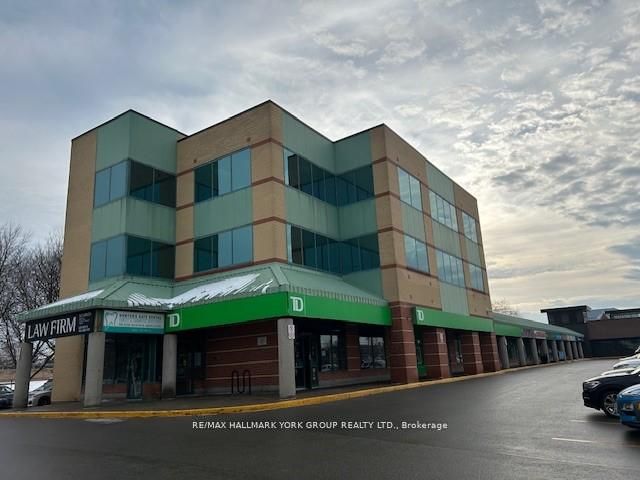 14845 Yonge Unit Suite 210