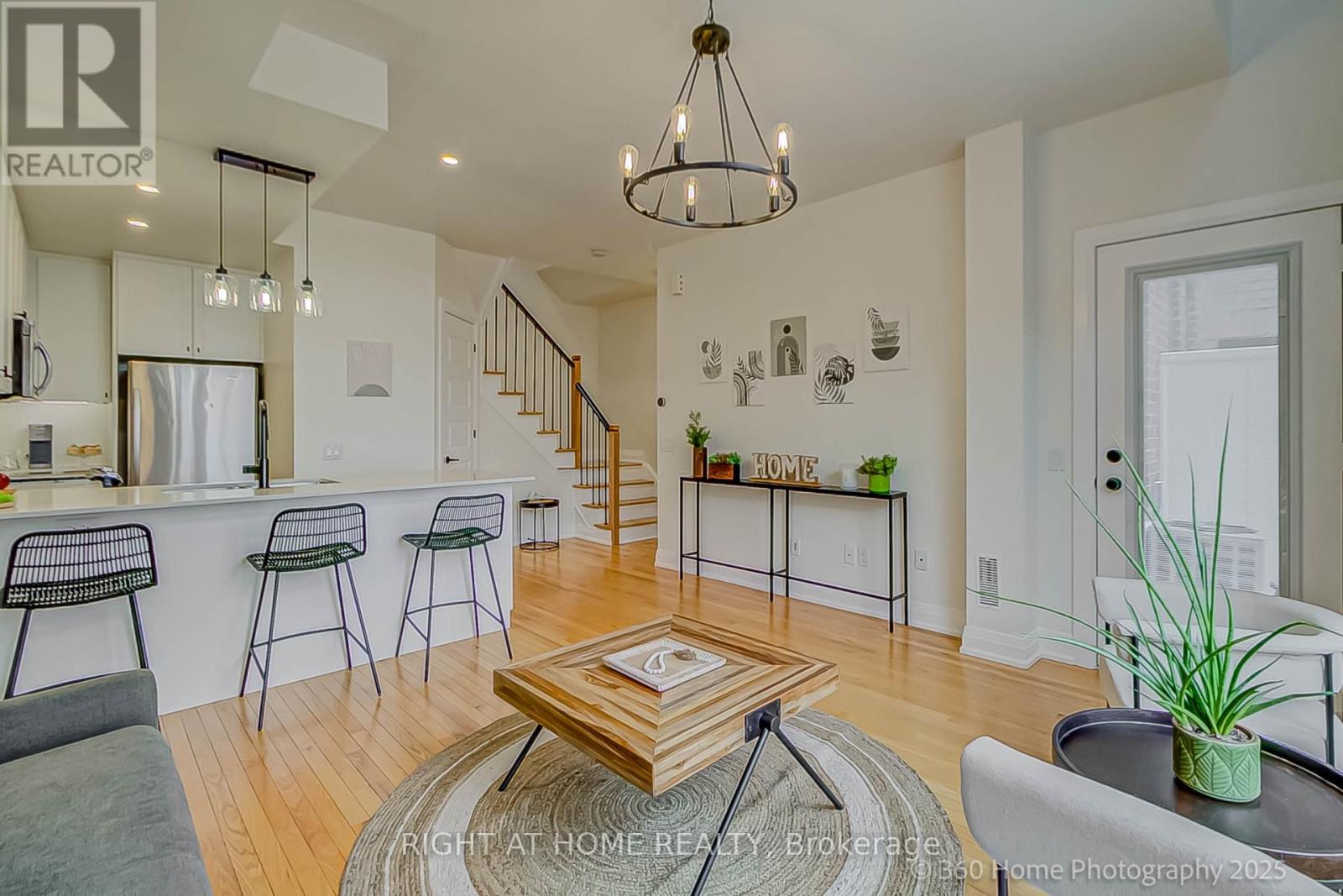 8169 Kipling Unit 31