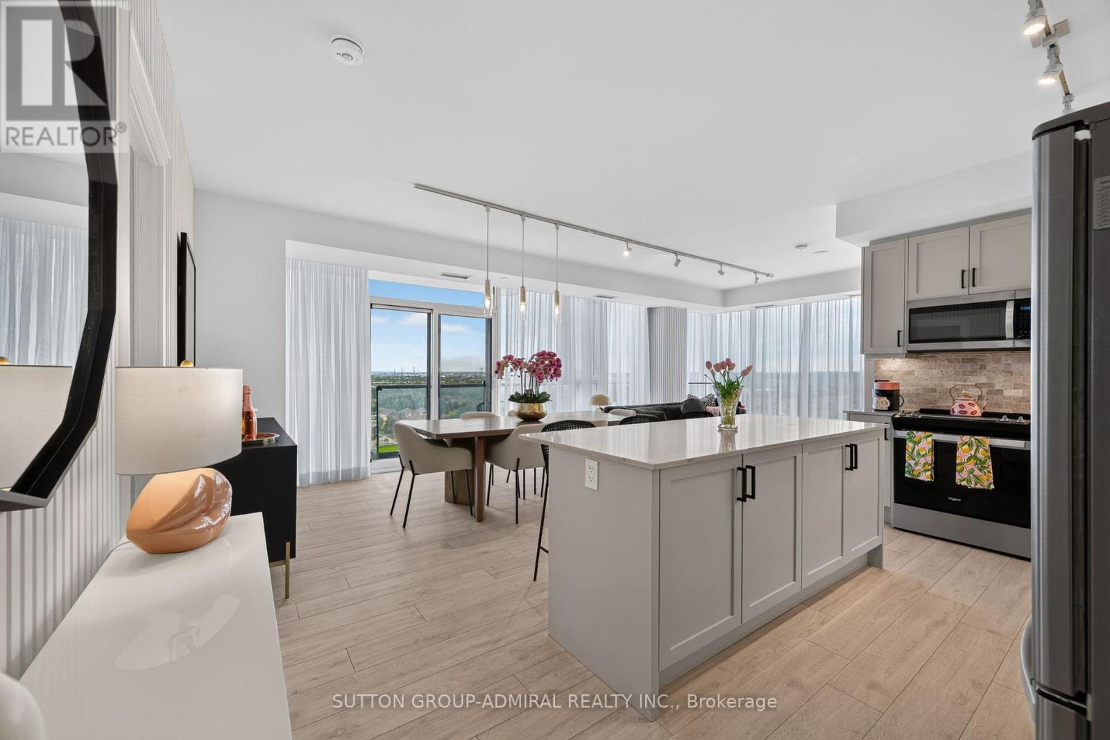 10 Gatineau Unit 1206W