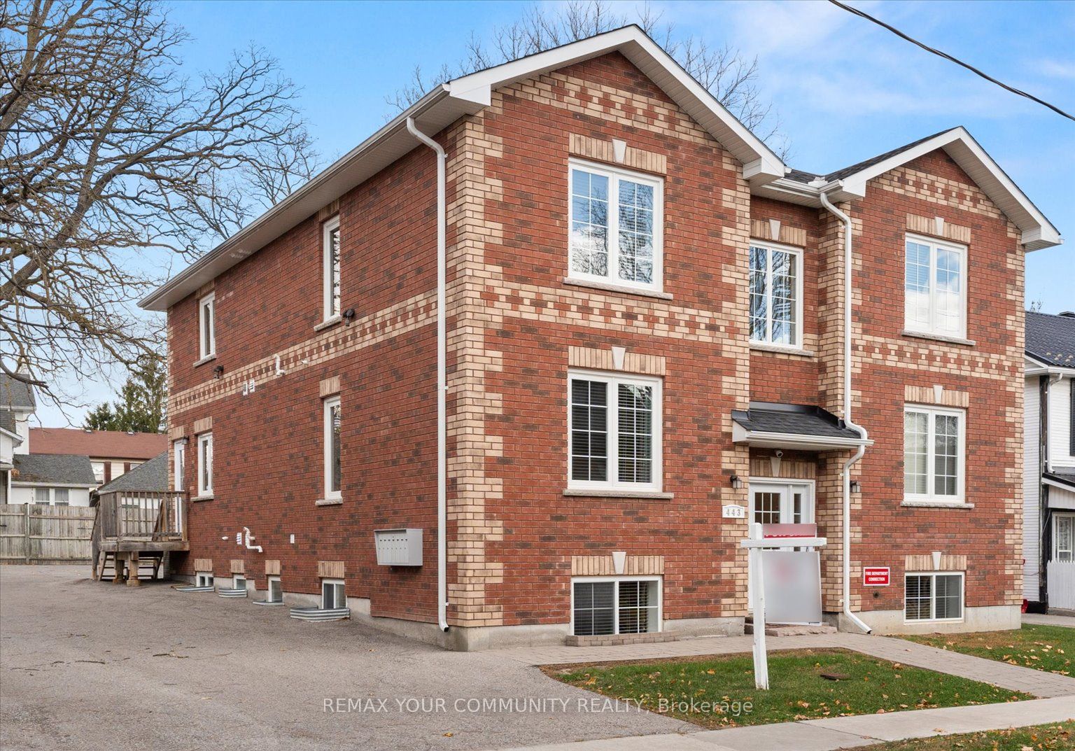 443 Timothy Street, Newmarket, ON L3Y 1P7, Newmarket