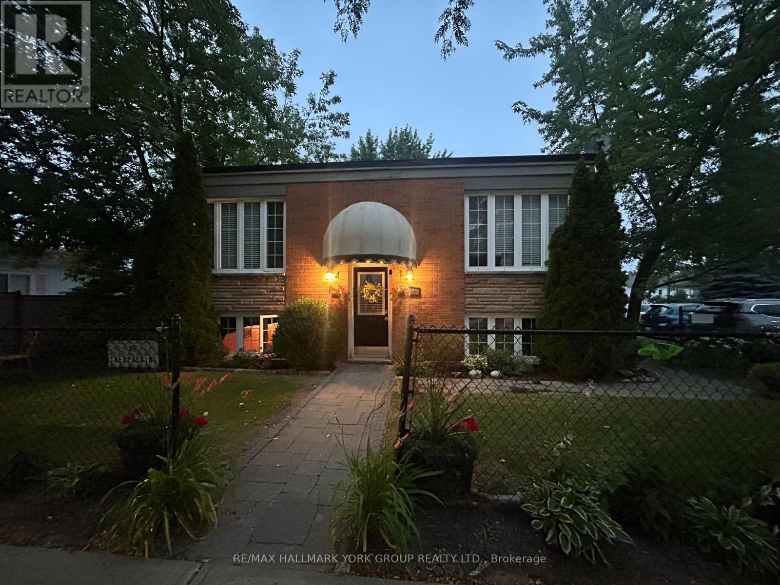 948 Lake Drive E, Georgina, ON L0E 1L0, Georgina