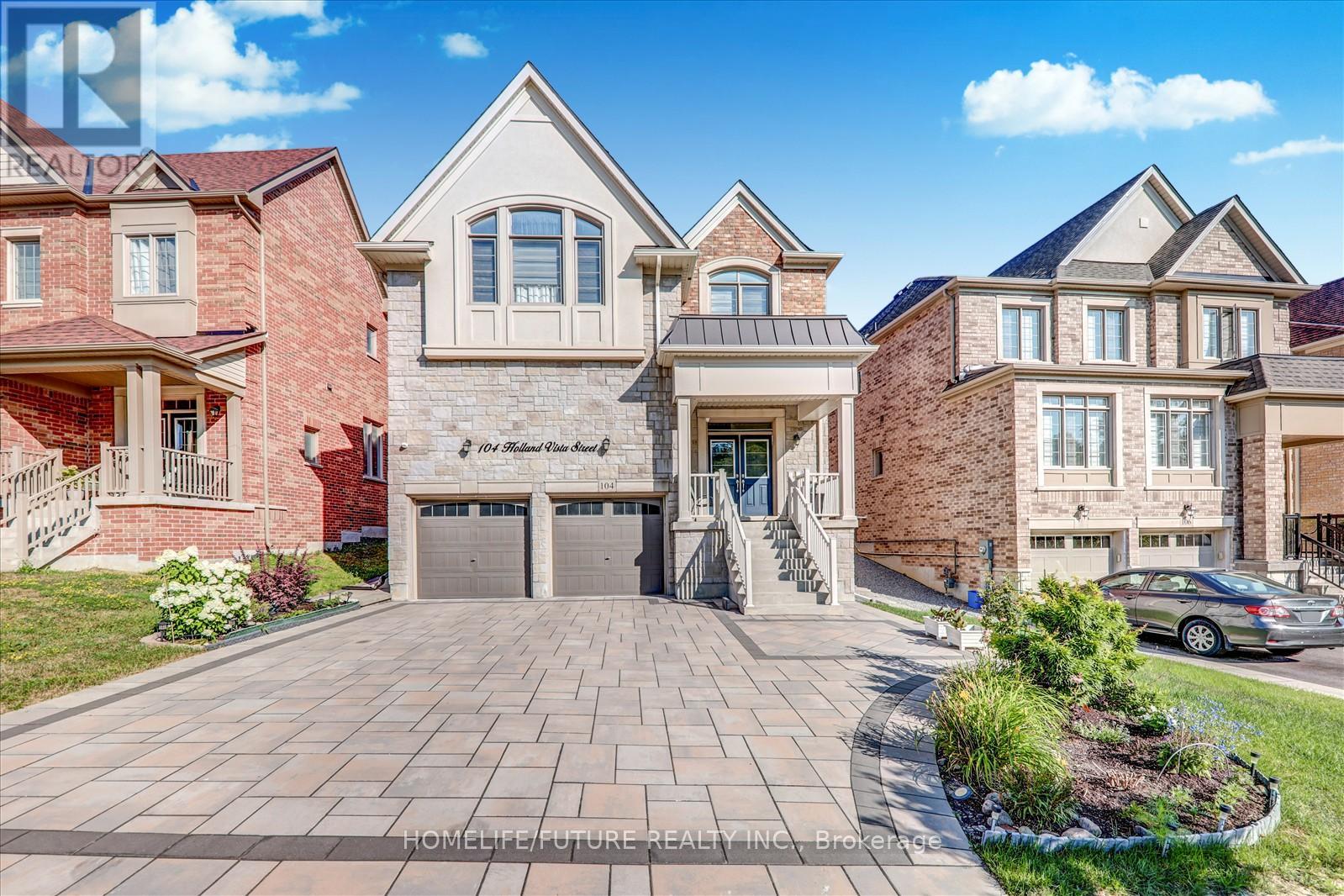 104 Holland Vista