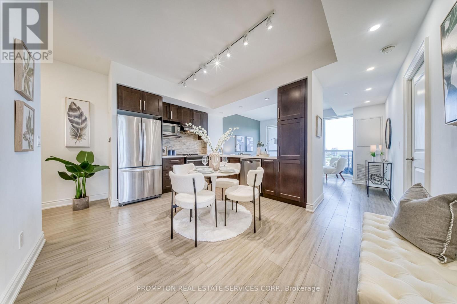 38 Cedarland Unit 1208