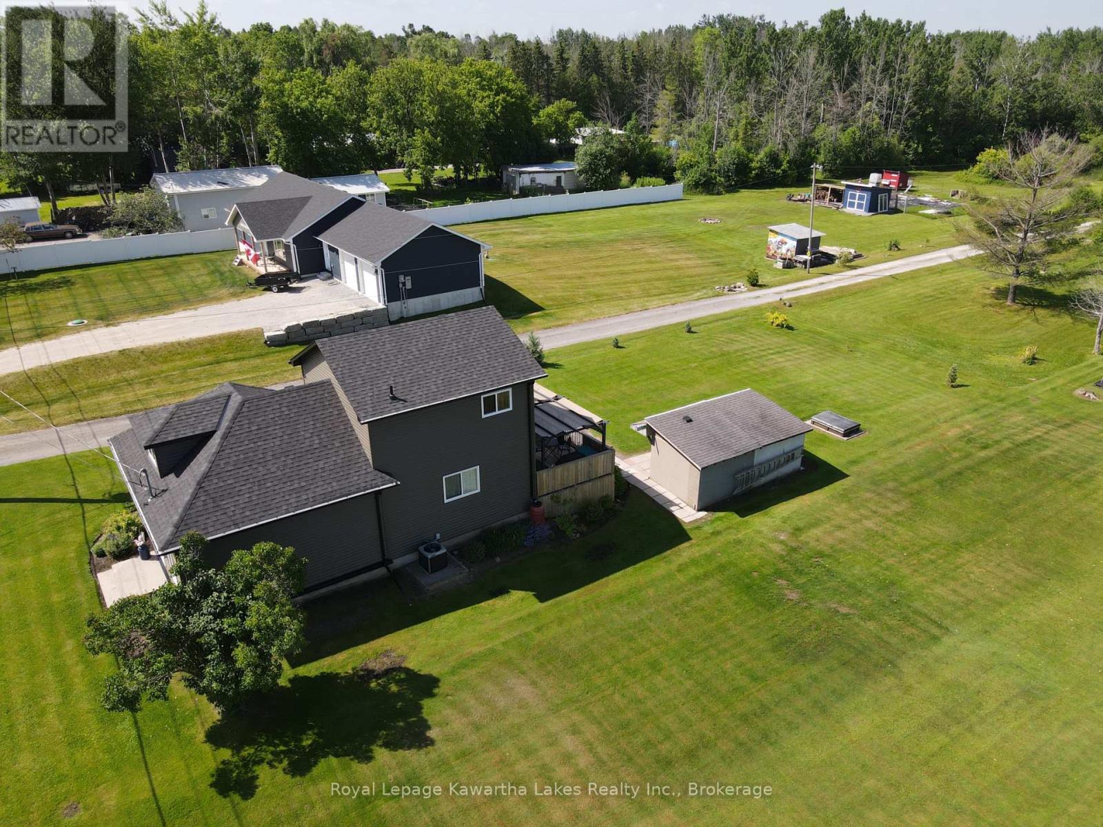 31410 Lake Ridge photo 2