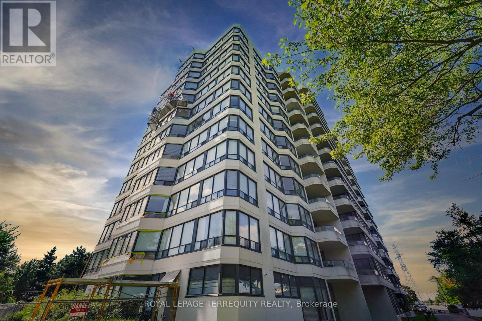 8501 Bayview Unit 1107