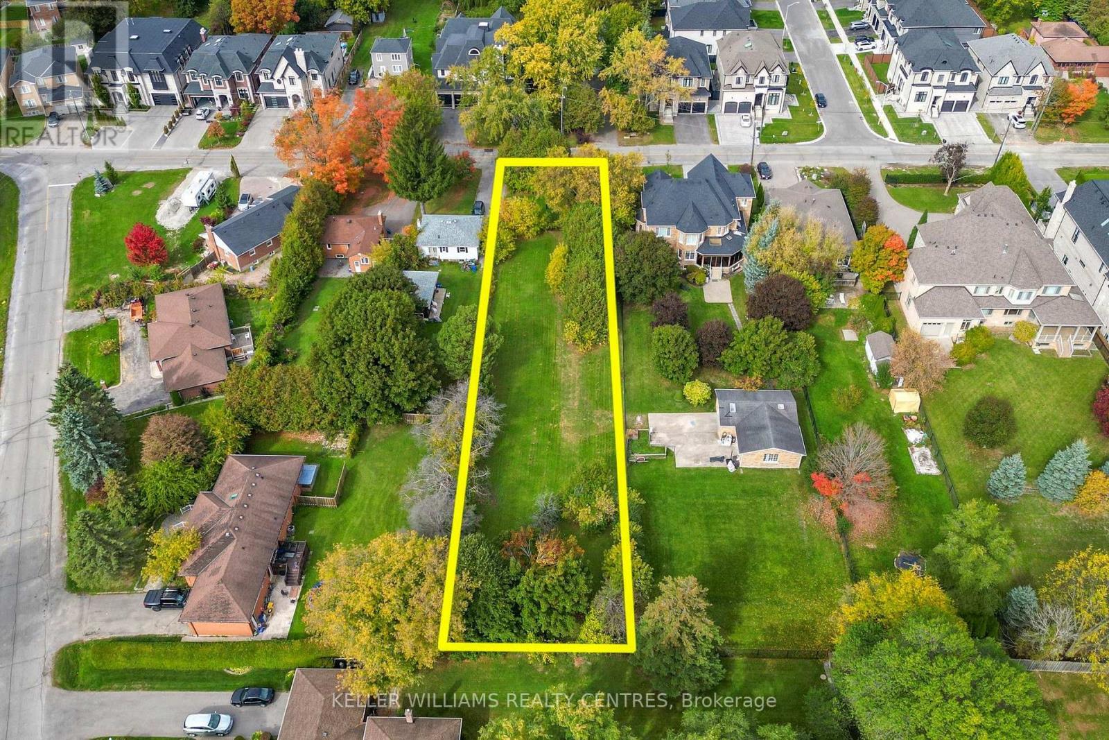 39 Maple Grove