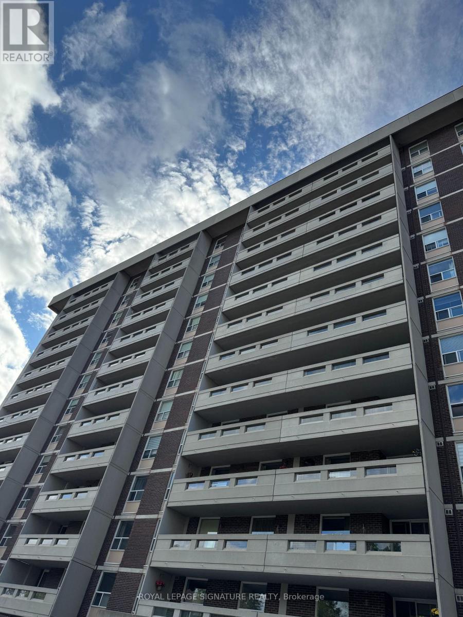 60 INVERLOCHY Unit 1210