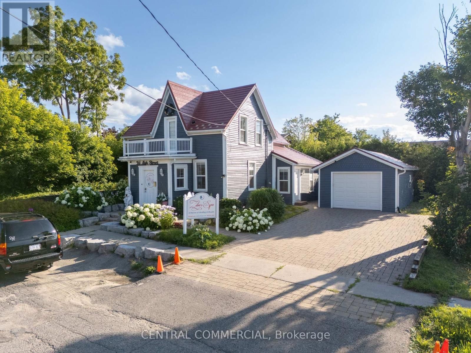 36 Ash Street, Uxbridge, ON L9P 1E5, Uxbridge