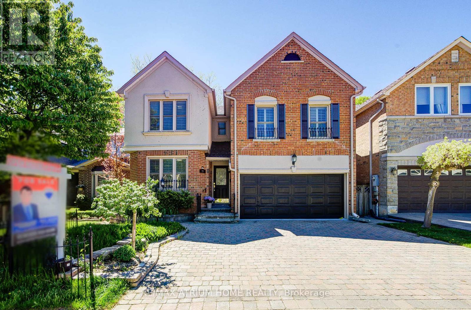 77 Rosedale Heights