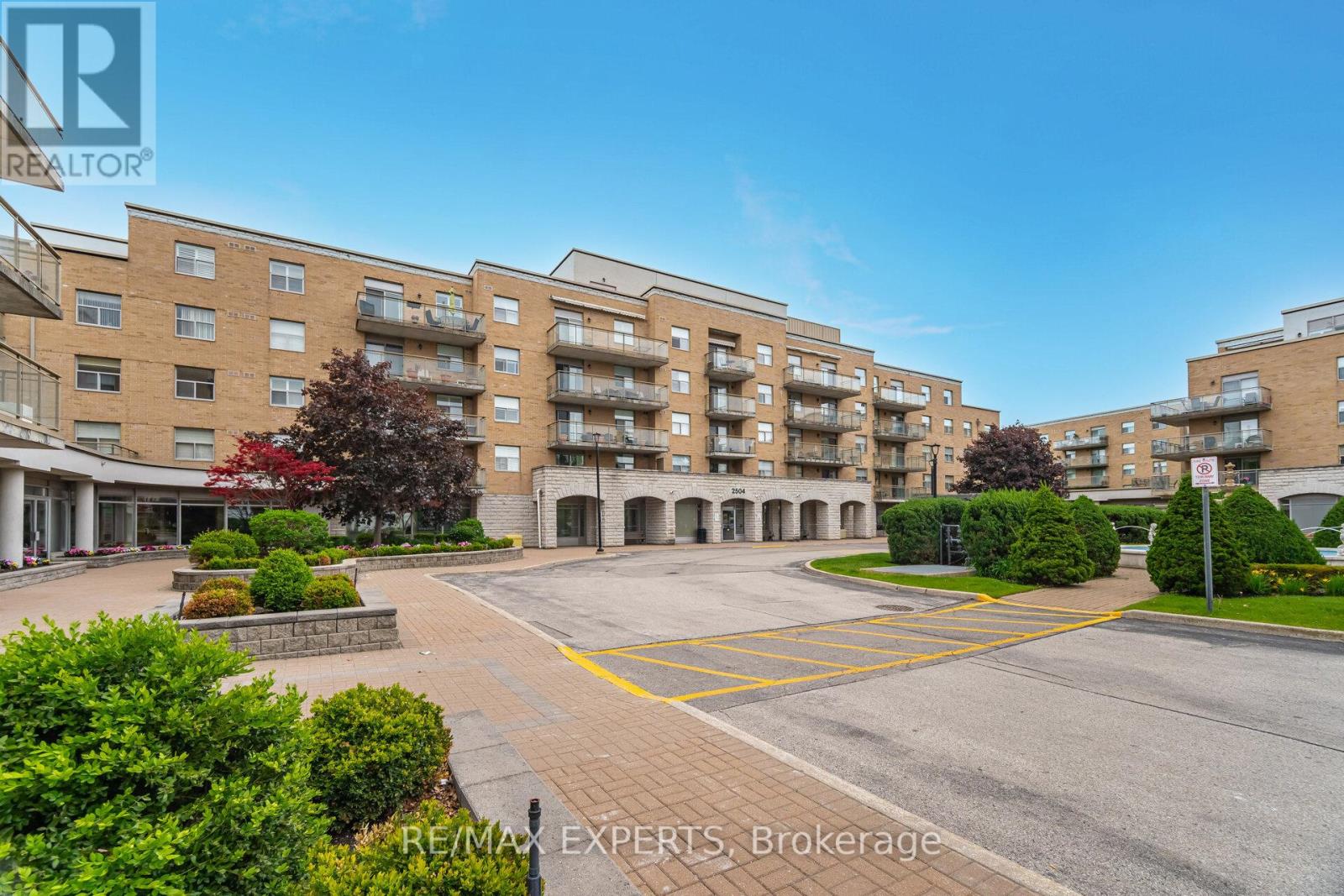 2504 Rutherford Unit 304