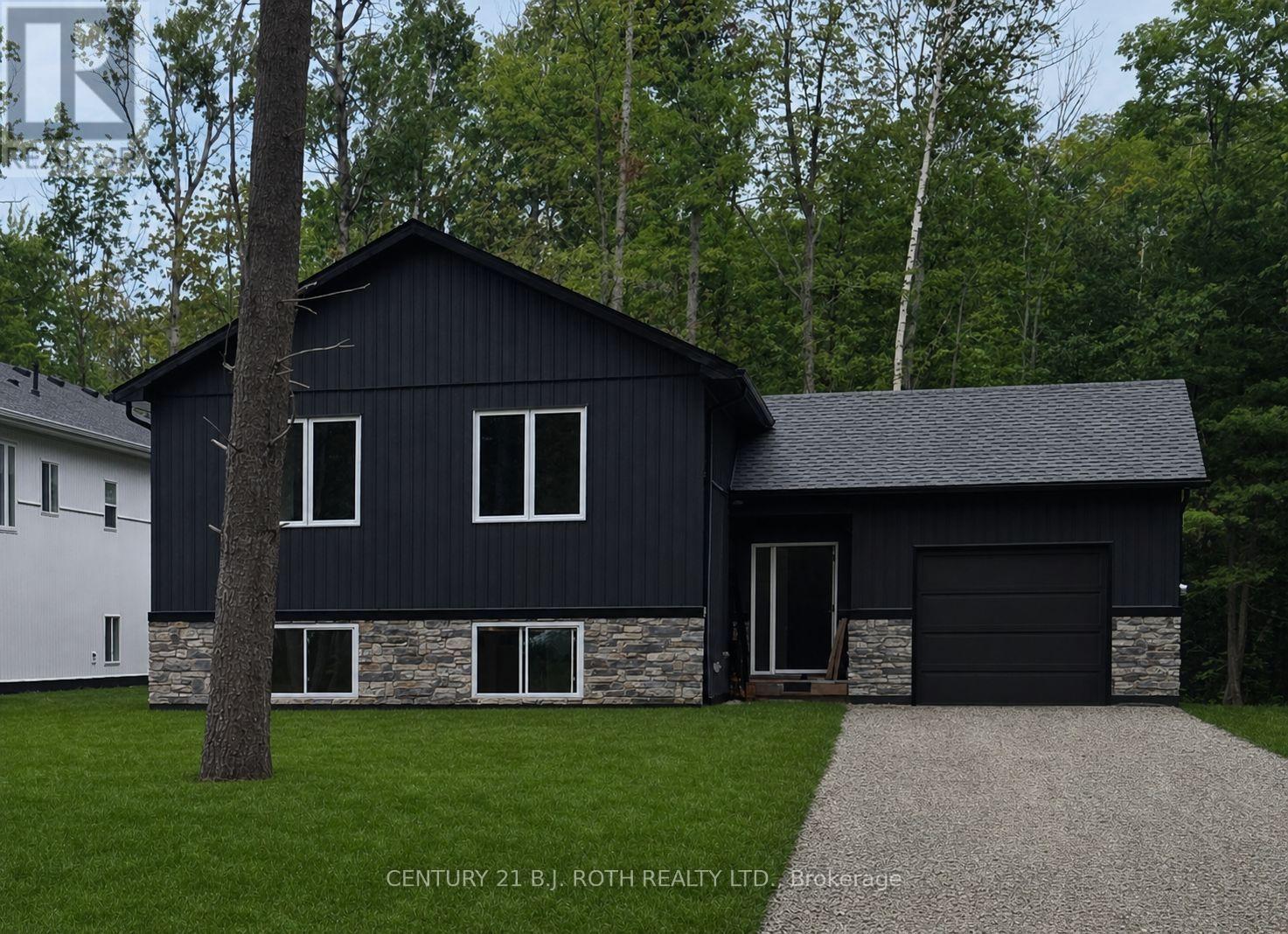 3183 Cove