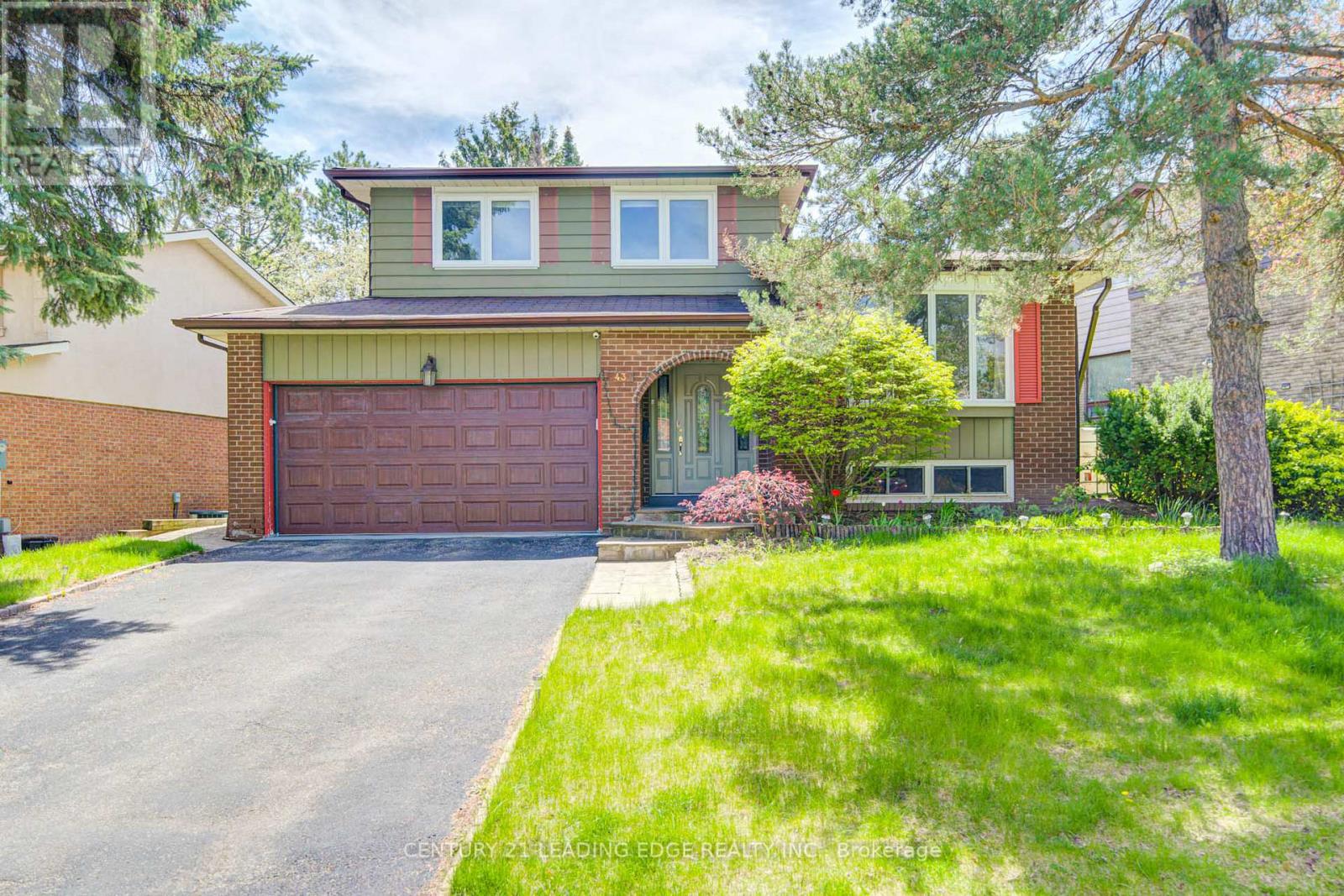 43 Carlton
