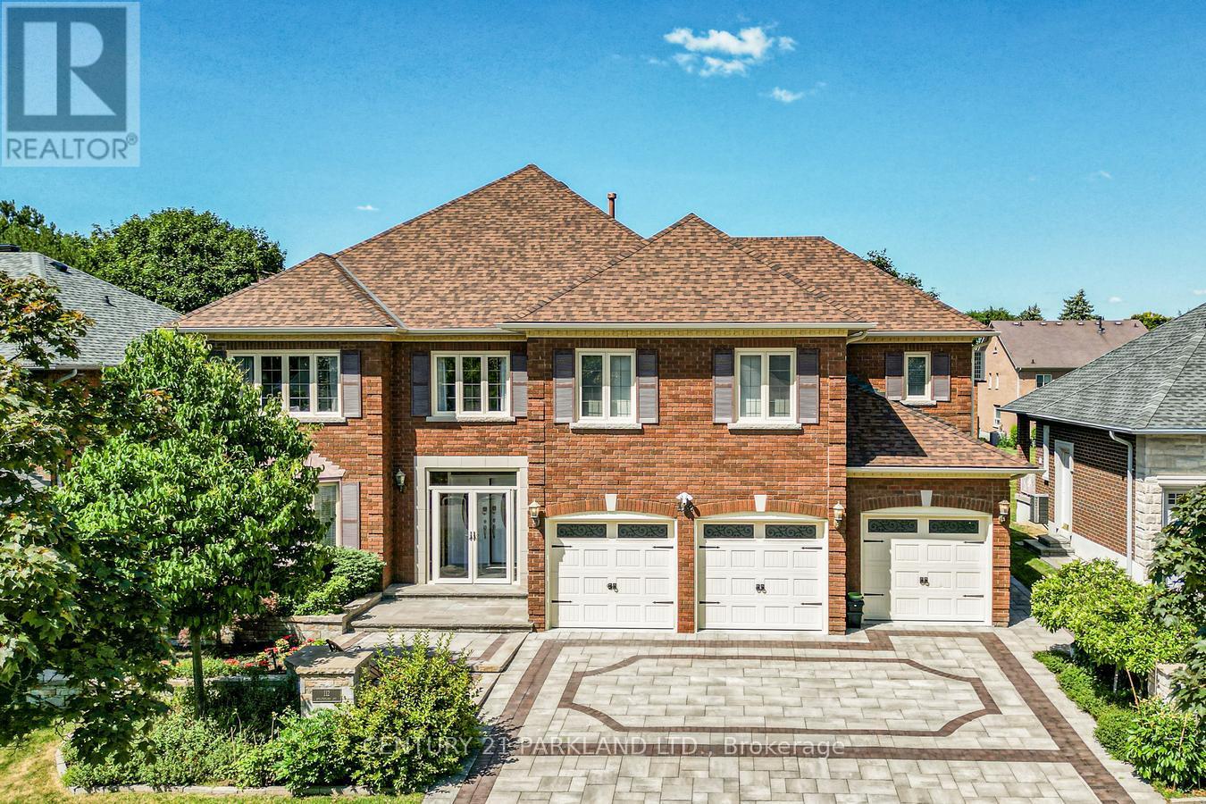 112 Strathearn