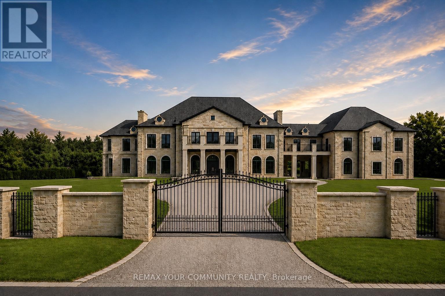 15 Eden Vale Drive, King, ON L7B 1L8, King