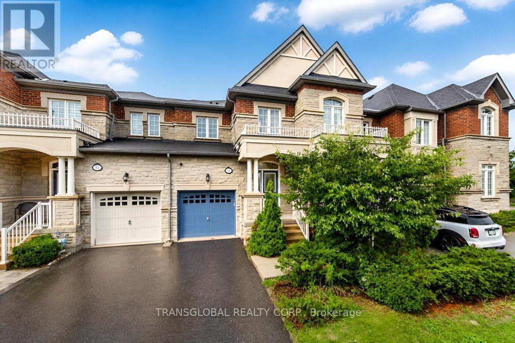 83 Spruce Pine